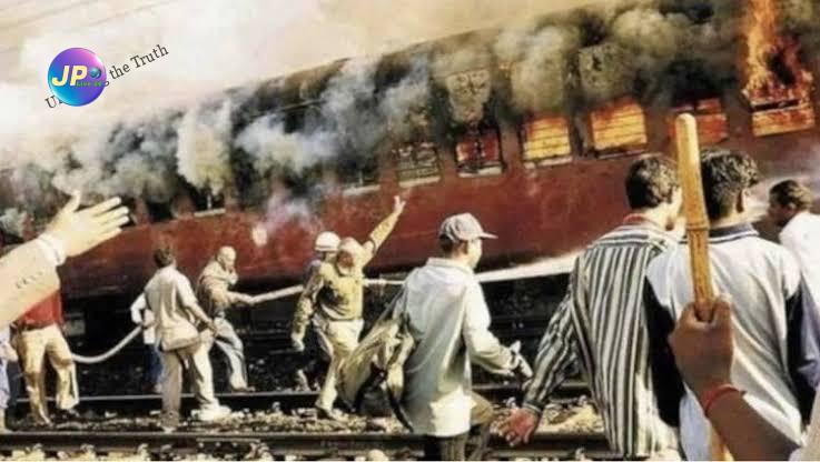 गोधरा कांड के बाद हुए दंगे में 35 आरोपियों को बरी करते हुए कोर्ट ने कहा की, वो कुछ झूठी-धर्मनिरपेक्ष मीडिया और राजनेताओं के प्रोपगेंडा का शिकार हुए- 1 images 2023 06 18T095430.323